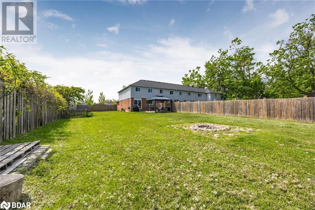 13 Sunset Place, Barrie, Ontario  L4N 0T7 - Photo 2 - 40744071