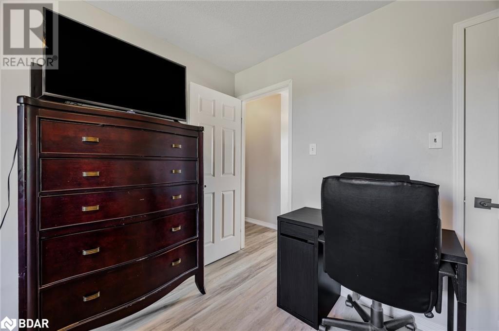 13 Sunset Place, Barrie, Ontario  L4N 0T7 - Photo 22 - 40744071