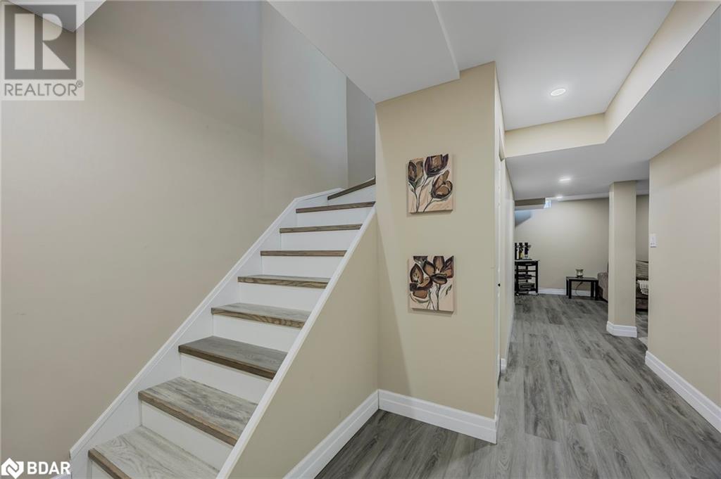 13 Sunset Place, Barrie, Ontario  L4N 0T7 - Photo 29 - 40744071