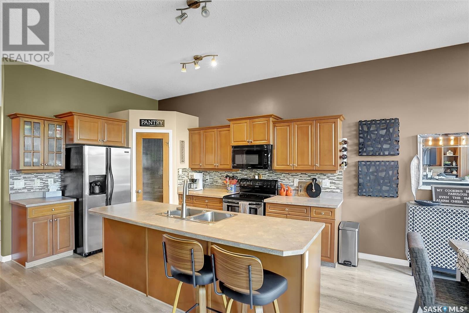Property at 7002 Wascana Cove DRIVE image 4