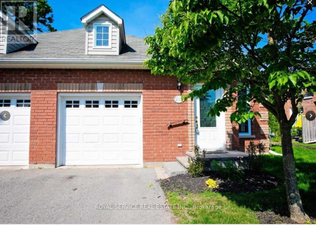Property at 201 - 300 D'ARCY STREET image 3