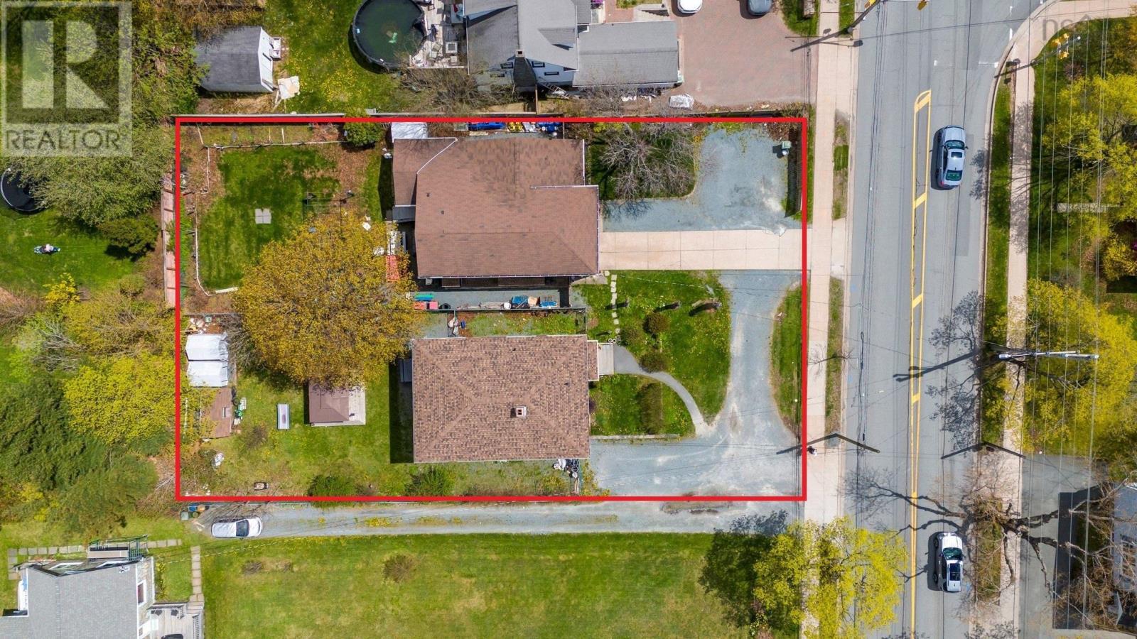 172 & 174 Victoria Road, Dartmouth, Nova Scotia  B3A 1V9 - Photo 3 - 202511285