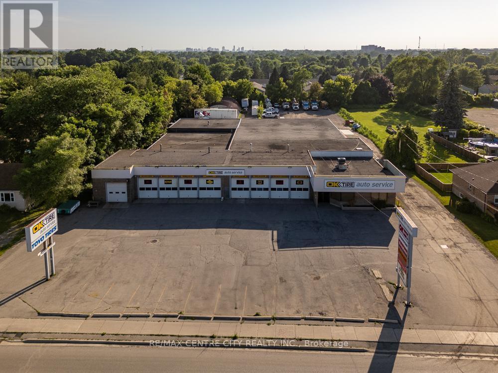 563 Clarke Road, London East, Ontario  N5V 2E1 - Photo 6 - X12249235
