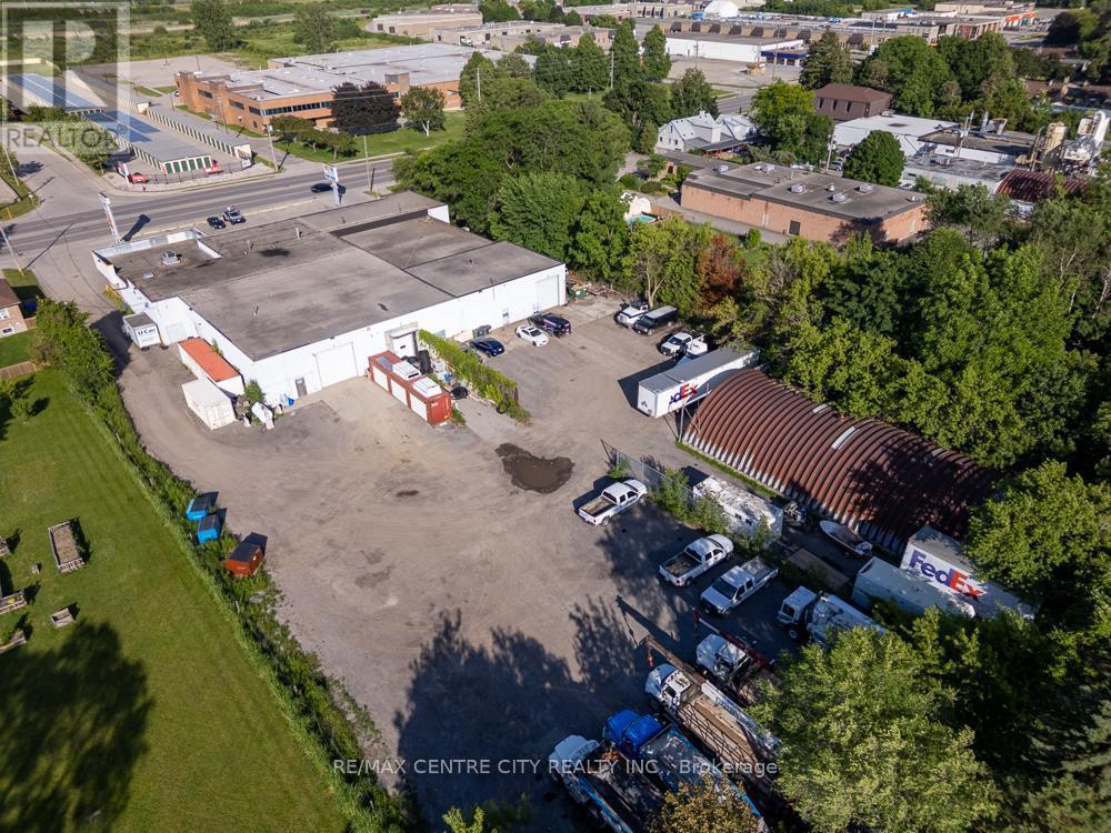 563 Clarke Road, London East, Ontario  N5V 2E1 - Photo 9 - X12249235