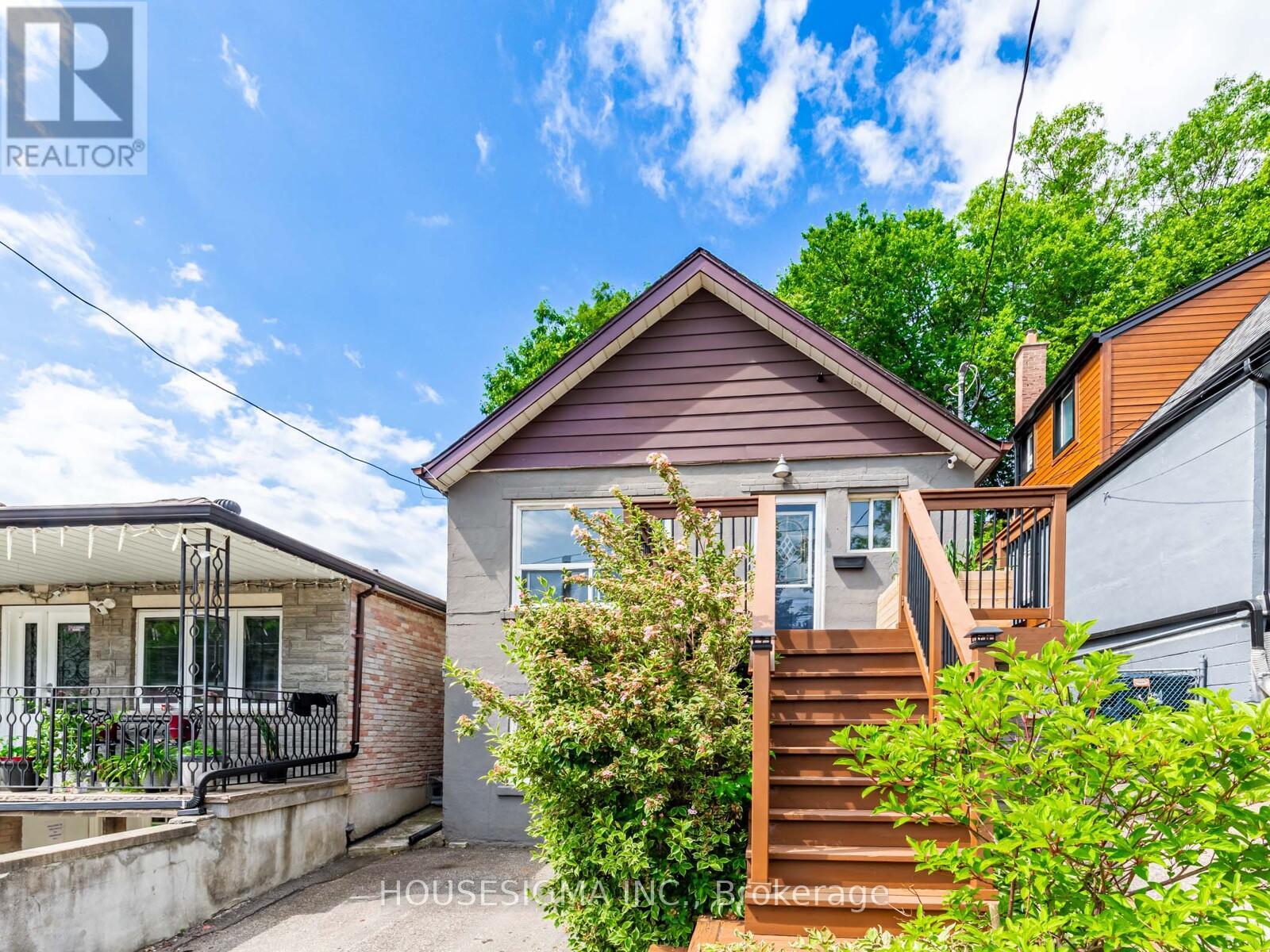 Property at 12 HAVERSON BOULEVARD image 2