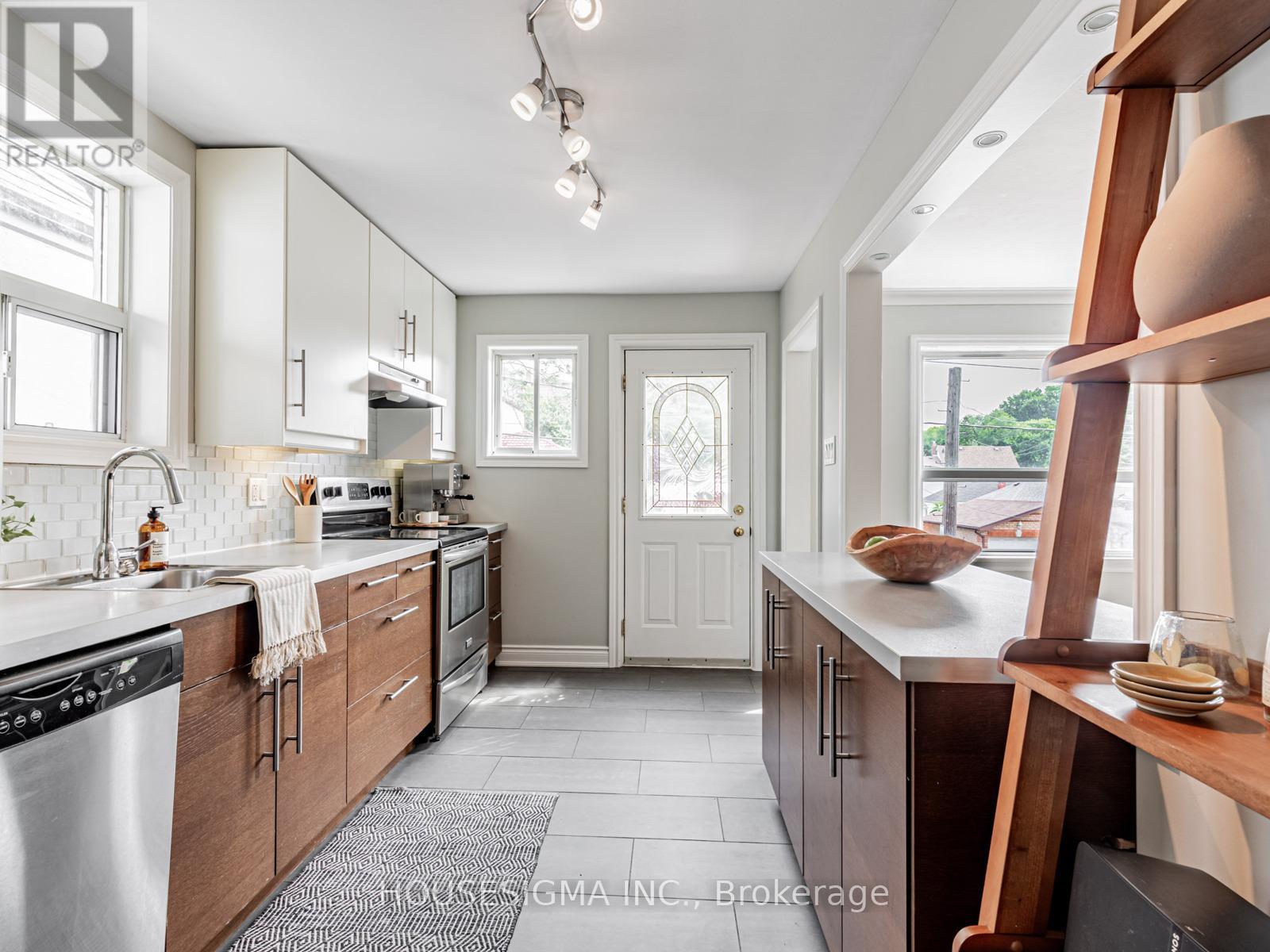 Property at 12 HAVERSON BOULEVARD image 3