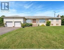 4155 MANNING ROAD, Tecumseh, Ontario