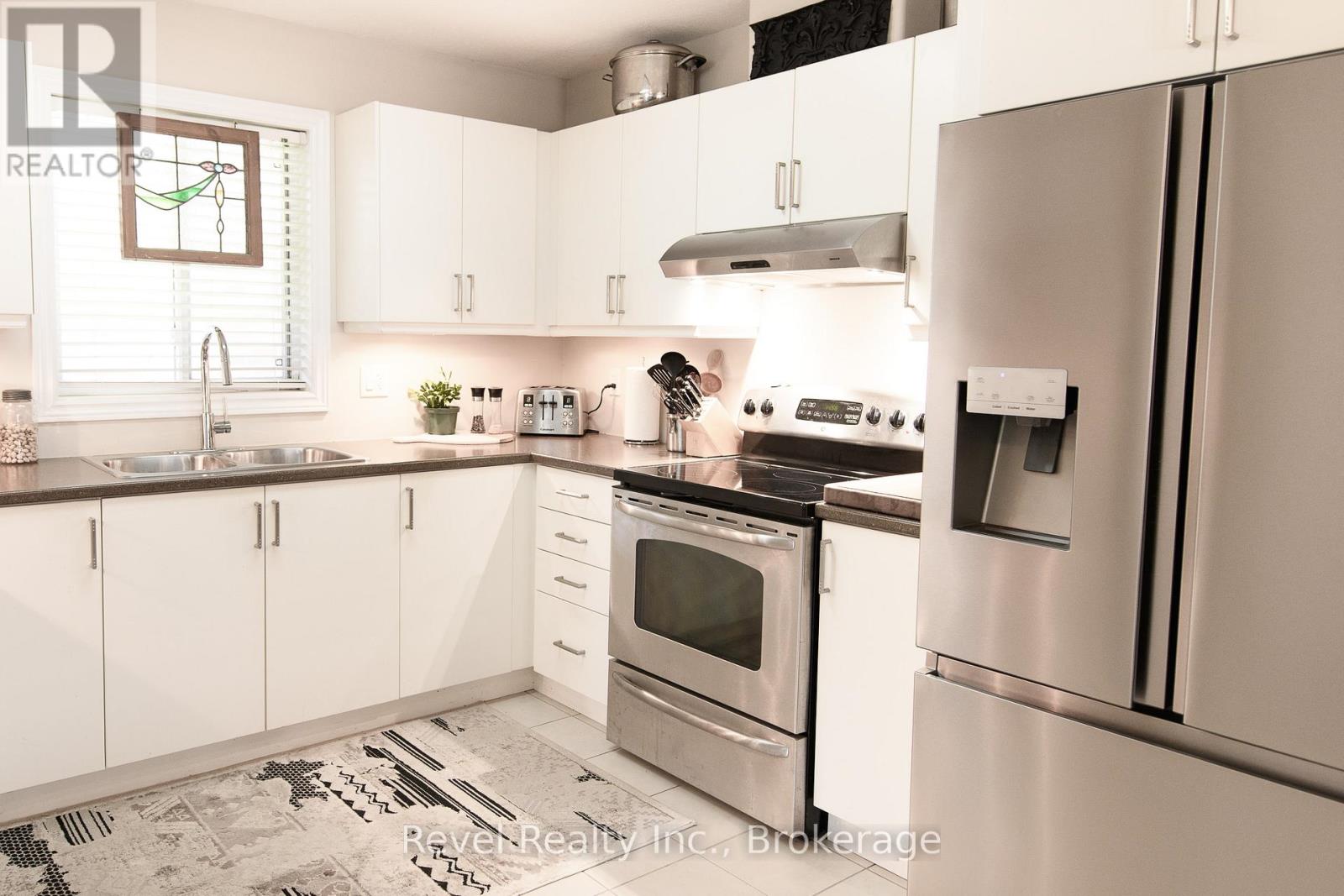73 Chamberlain Crescent, Collingwood, Ontario  L9Y 0C8 - Photo 10 - S12249289