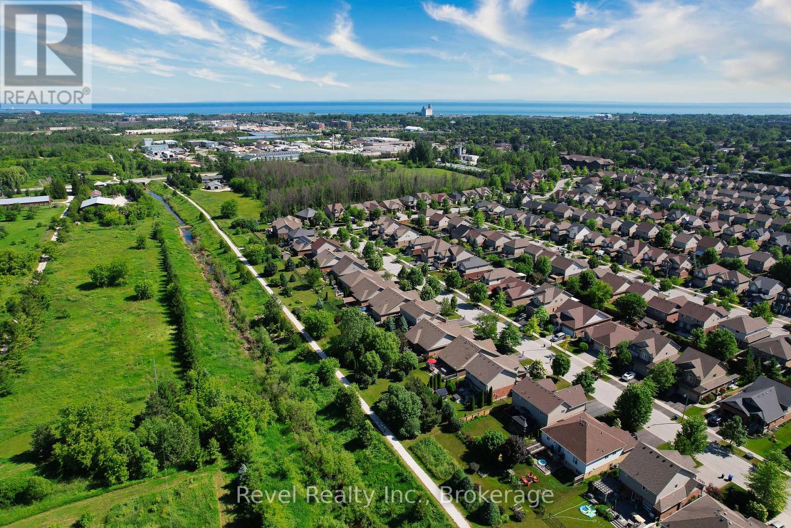 73 Chamberlain Crescent, Collingwood, Ontario  L9Y 0C8 - Photo 24 - S12249289