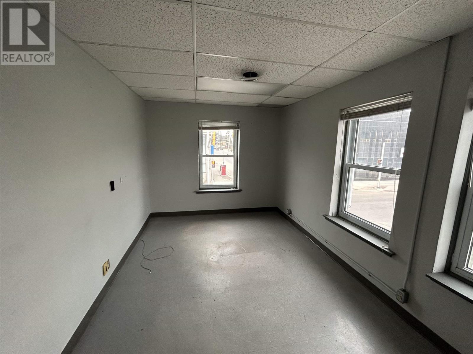 557 Queen St E # 201, Sault Ste. Marie, Ontario  P6A 2A3 - Photo 6 - SM251697