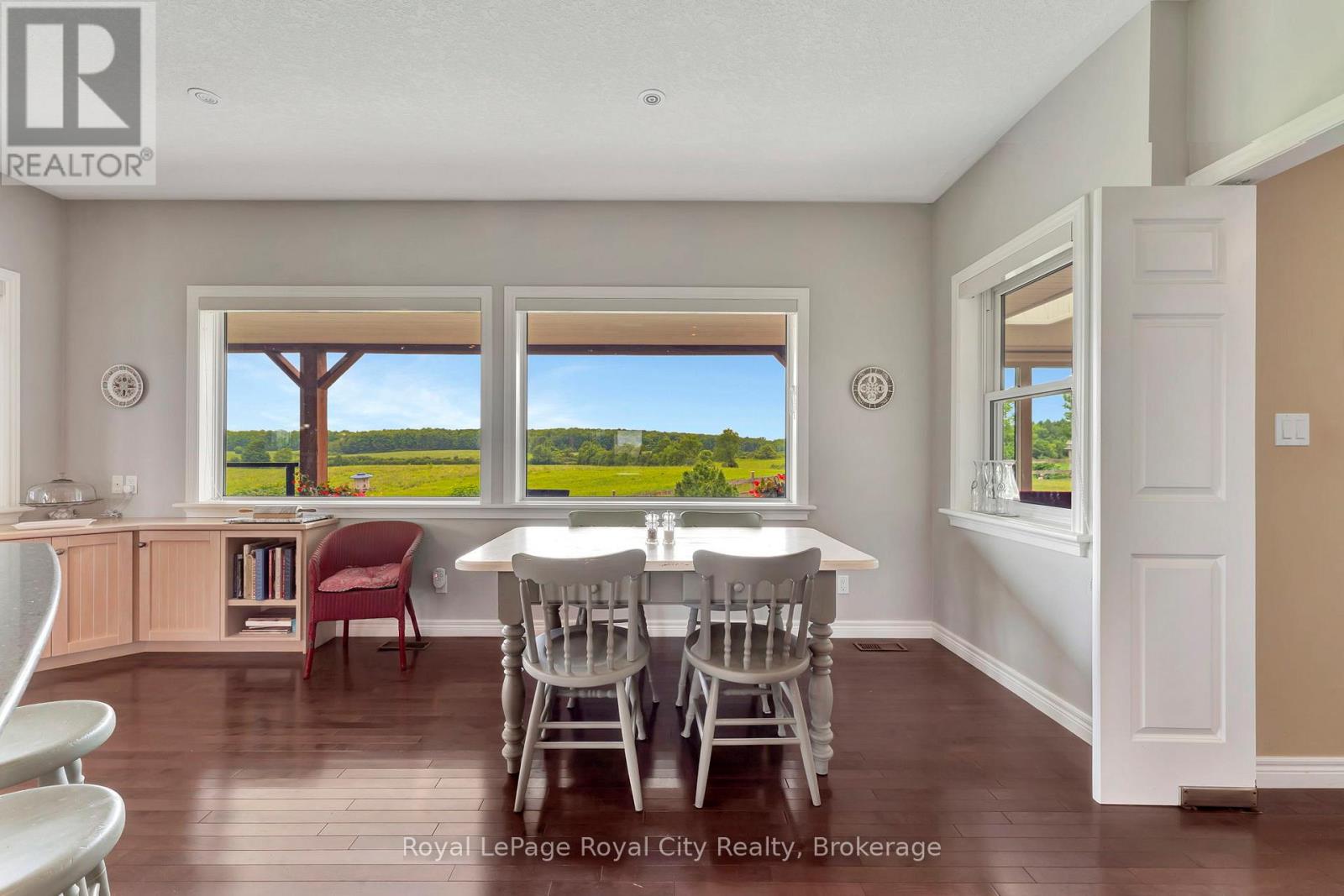 7122 Gore Road, Puslinch, Ontario  N0B 2J0 - Photo 20 - X12249304