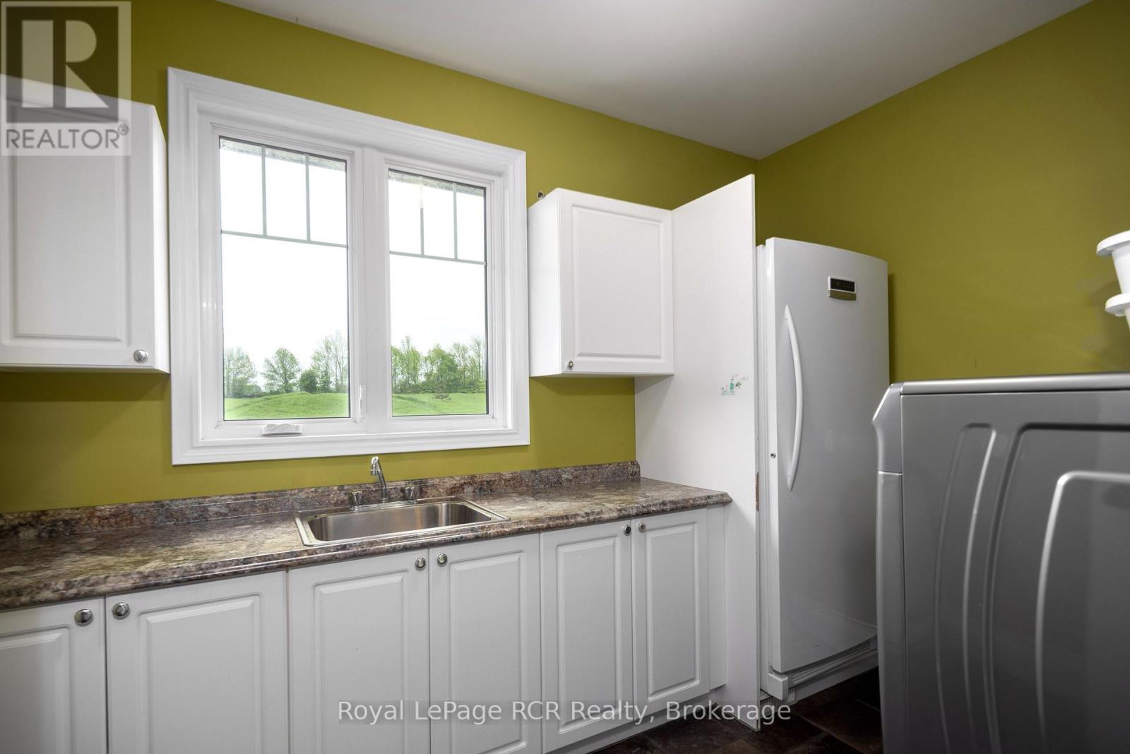 023038 Holland-Sydenham Townline, Chatsworth, Ontario  N0H 1G0 - Photo 25 - X12249323