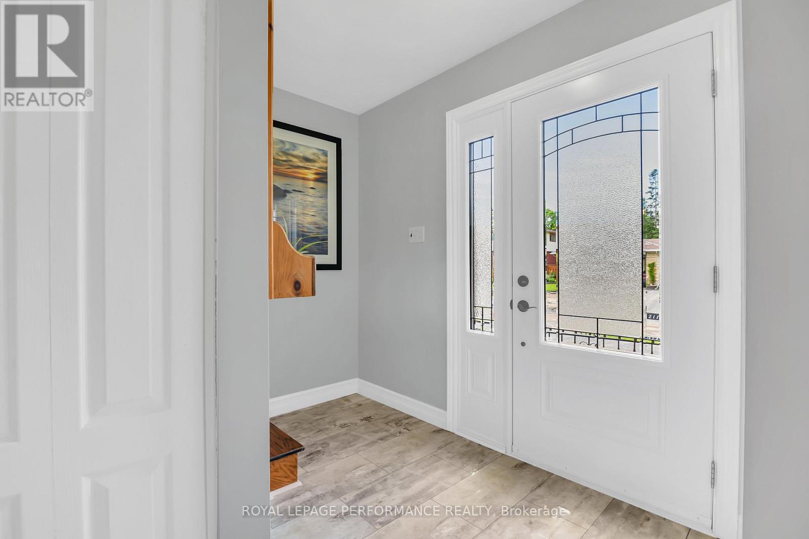 Property at 2117 VALLEY DRIVE image 4