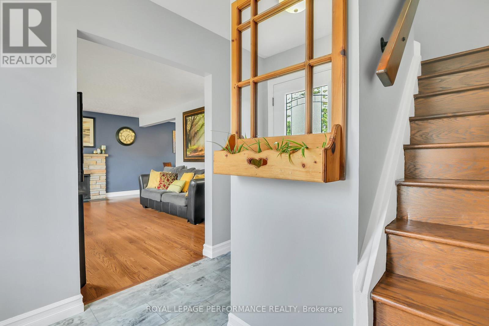 Property at 2117 VALLEY DRIVE image 5