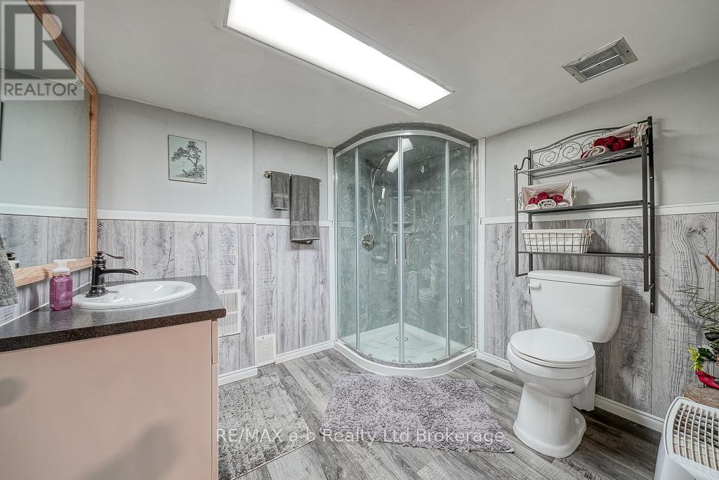 77 Teeple Street, Woodstock, Ontario  N4S 3Y8 - Photo 19 - X12249265