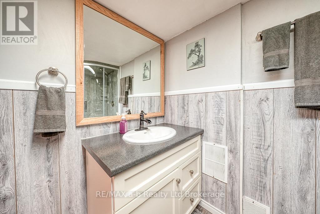 77 Teeple Street, Woodstock, Ontario  N4S 3Y8 - Photo 20 - X12249265
