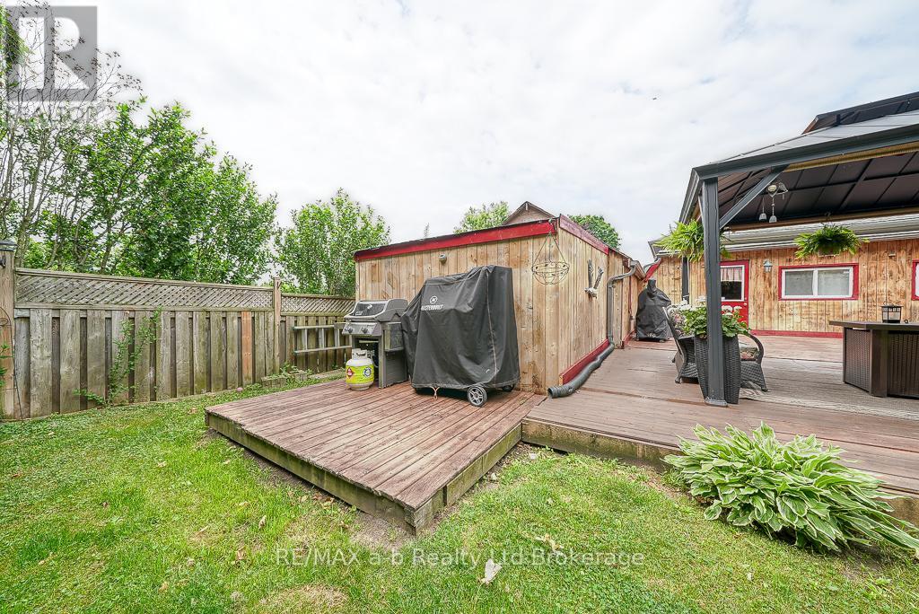 77 Teeple Street, Woodstock, Ontario  N4S 3Y8 - Photo 31 - X12249265