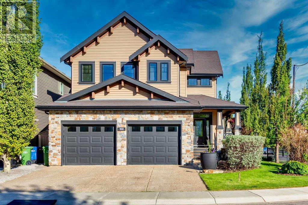 Property at 102 Cooperstown Lane SW image 2