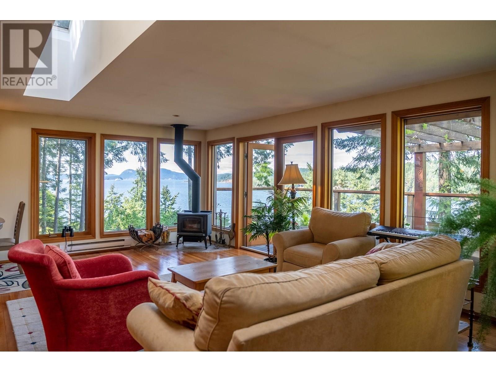 Property at 1616 SCHOONER WAY image 3
