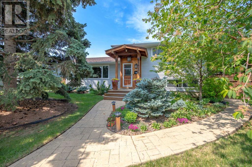 Property at 1619 47 Street SW image 5