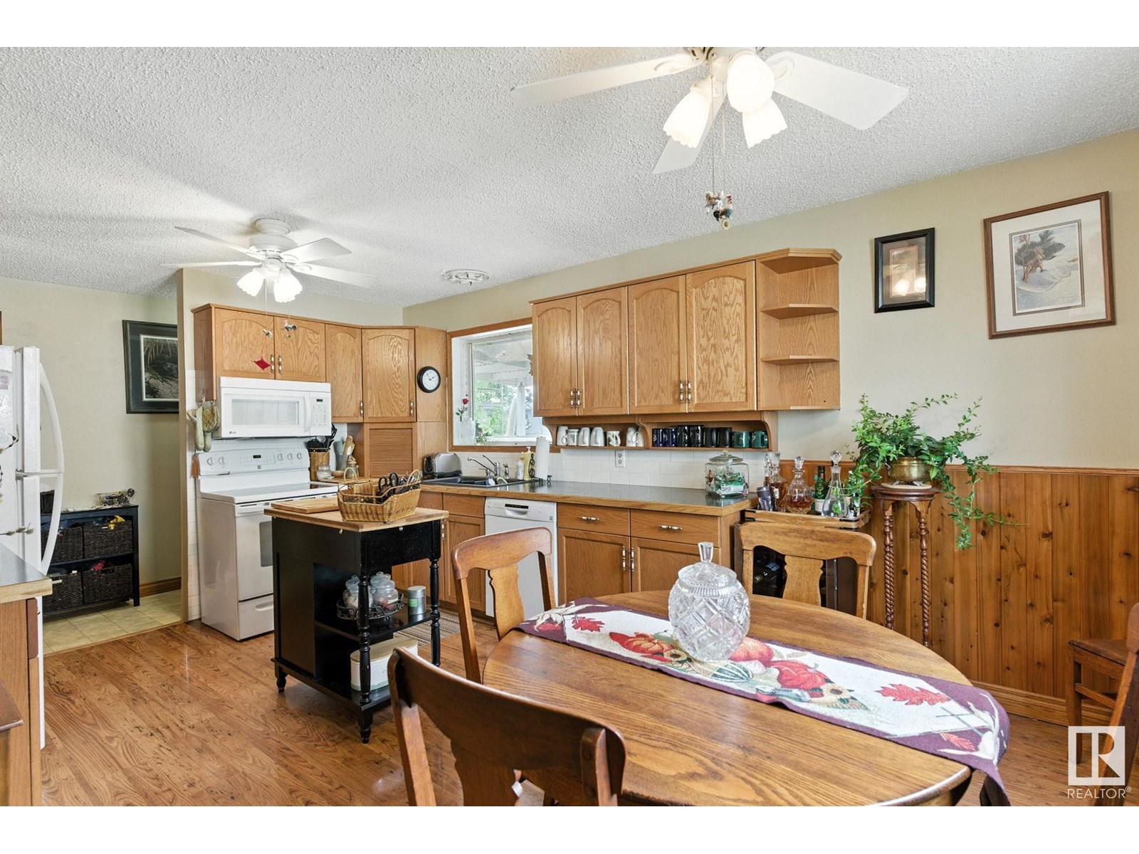 9608 98a St, Morinville, Alberta  T8R 1H2 - Photo 9 - E4444660