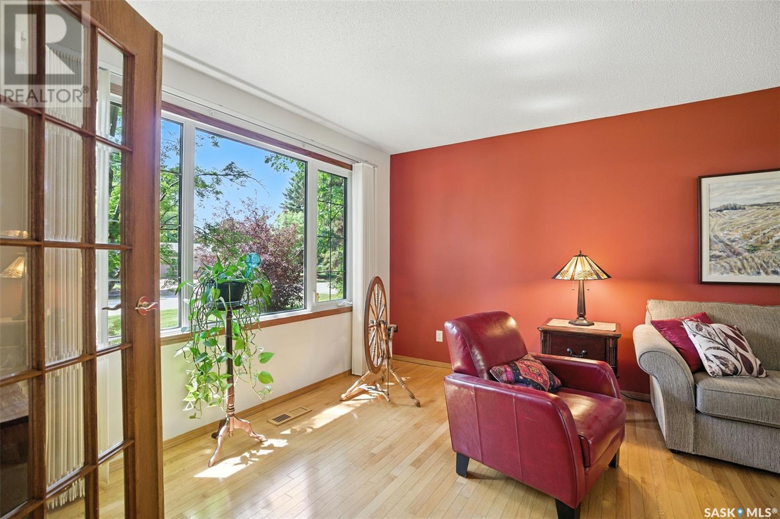 Property at 3434 Dieppe STREET image 4