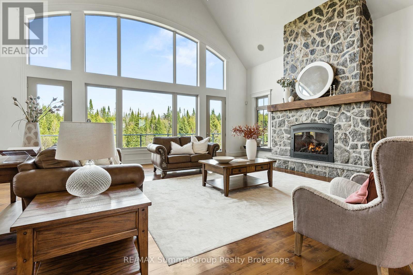 194109 Grey Road 13, Grey Highlands, Ontario  N0C 1E0 - Photo 4 - X12120440