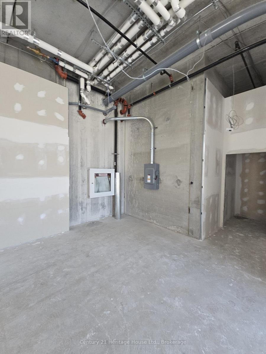 215 - 130 Columbia Street W, Waterloo, Ontario  N2L 0G6 - Photo 9 - X12202066