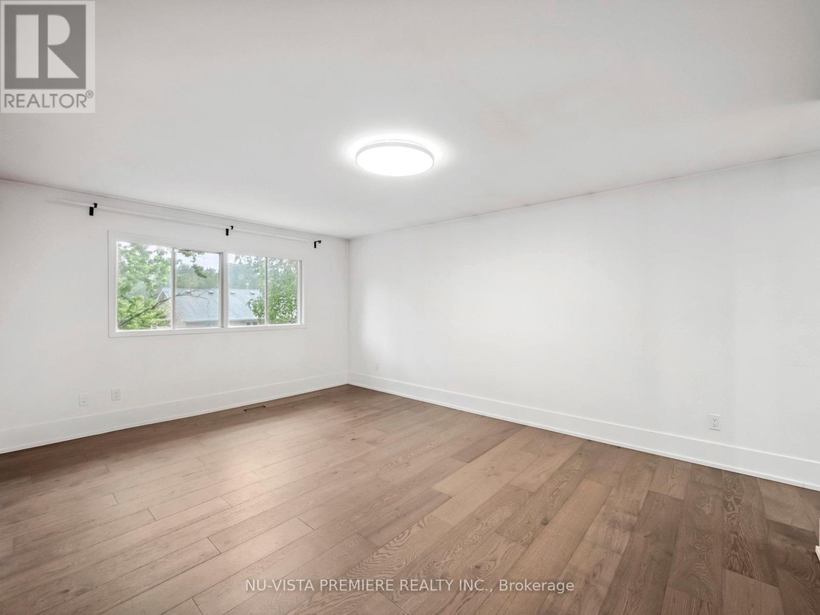 5 Mendys Forest, Aurora, Ontario  L4G 5A4 - Photo 26 - N12249437