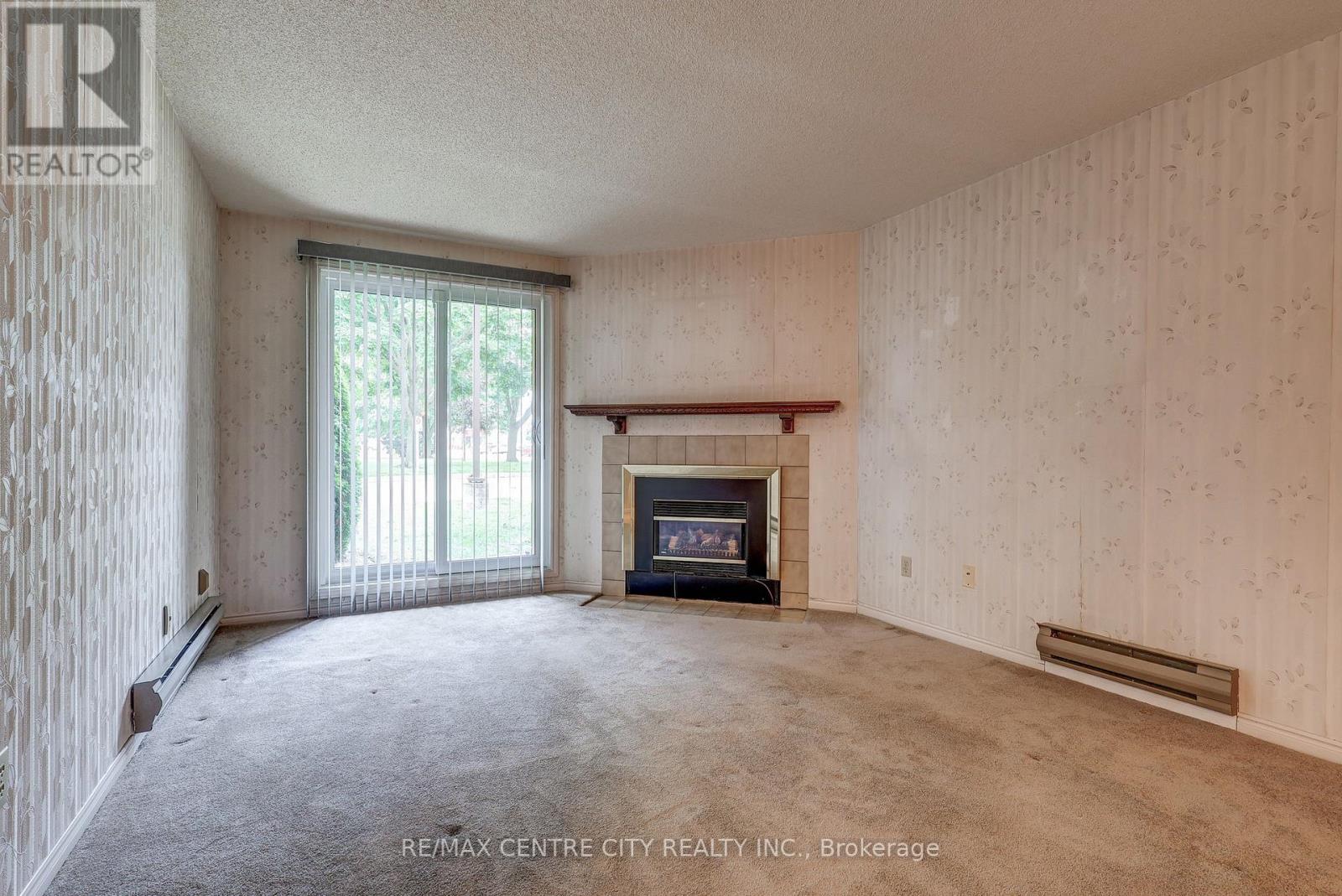 118 - 440 Wellington Street, St. Thomas, Ontario  N5R 5X5 - Photo 8 - X12249381