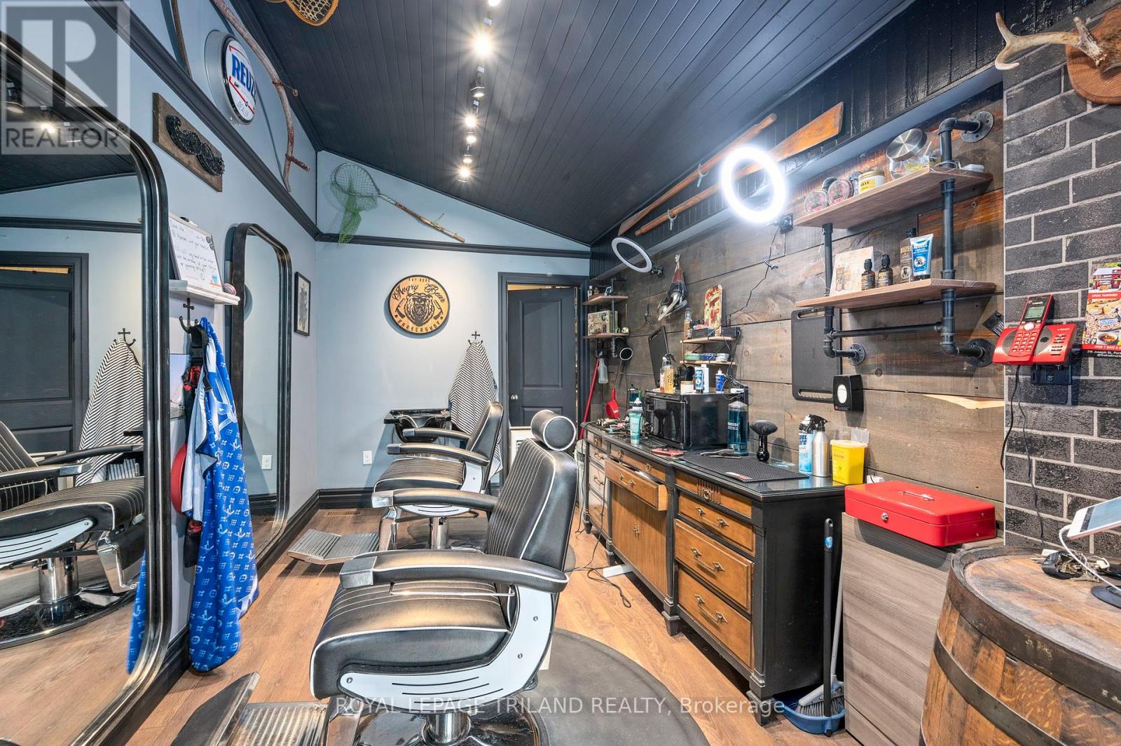 227 Colborne Street, Central Elgin, Ontario  N5L 1C2 - Photo 17 - X12249455