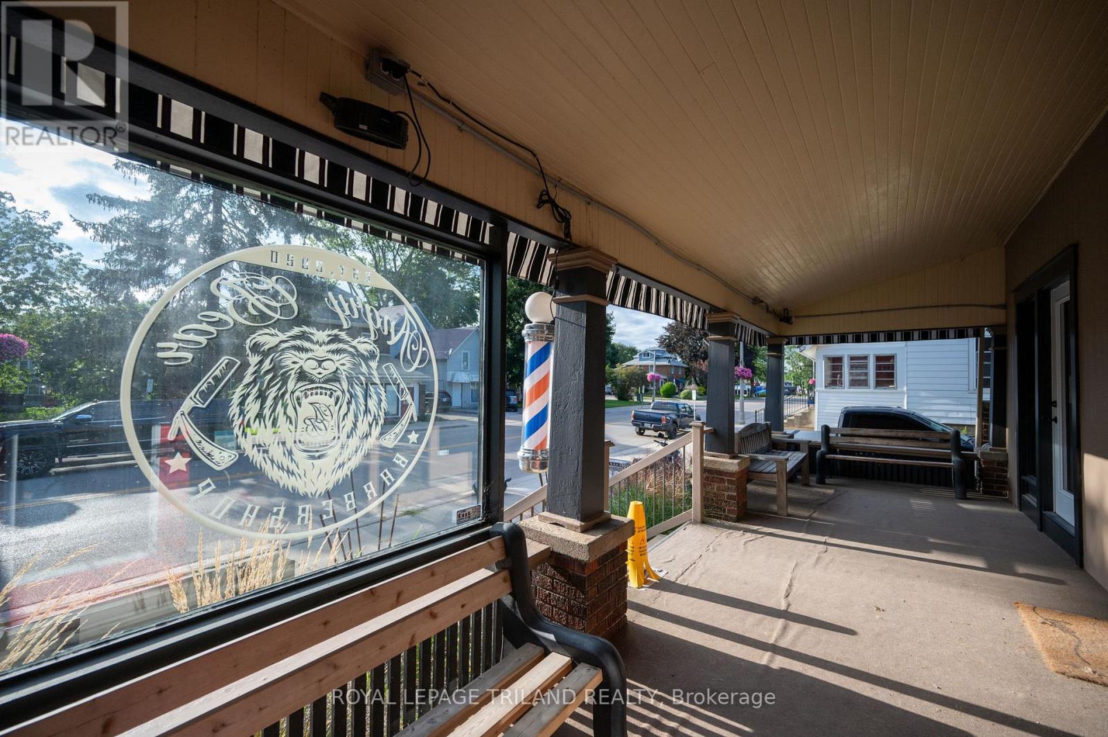 227 Colborne Street, Central Elgin, Ontario  N5L 1C2 - Photo 7 - X12249455