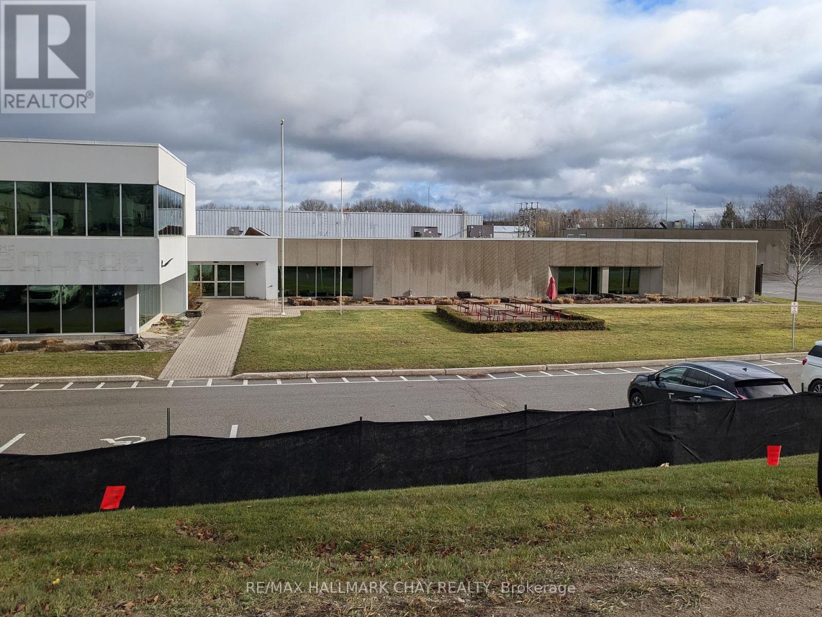 H-2 - 279 BAYVIEW DRIVE, Barrie, Ontario