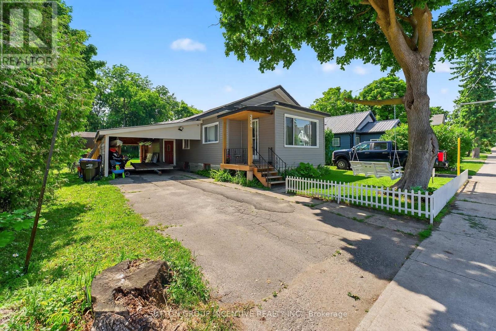 Property at 234 GEORGE STREET image 2