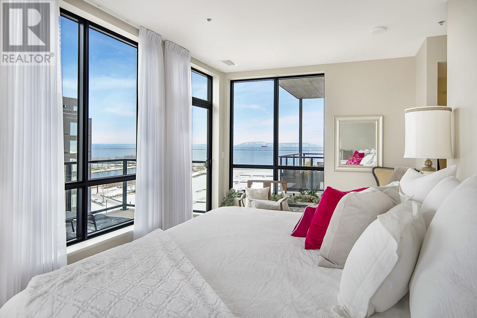 #p2605 2260 Sleeping Giant Parkway, Thunder Bay, Ontario  P7A 0E8 - Photo 1 - TB251888