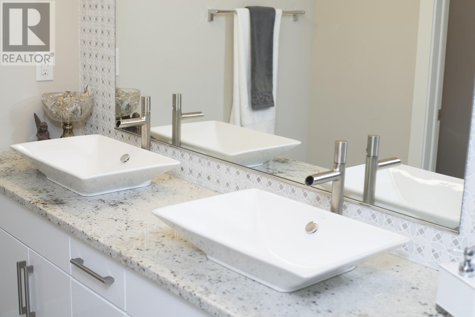 #p2605 2260 Sleeping Giant Parkway, Thunder Bay, Ontario  P7A 0E8 - Photo 21 - TB251888