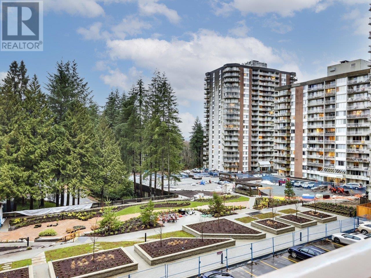 Property at 1020 2012 FULLERTON AVENUE image 1