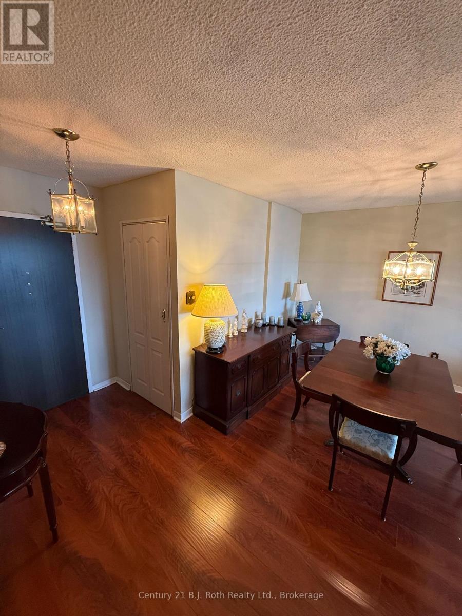 2107 - 820 Burnhamthorpe Road, Toronto, Ontario  M9C 4W2 - Photo 9 - W12249418