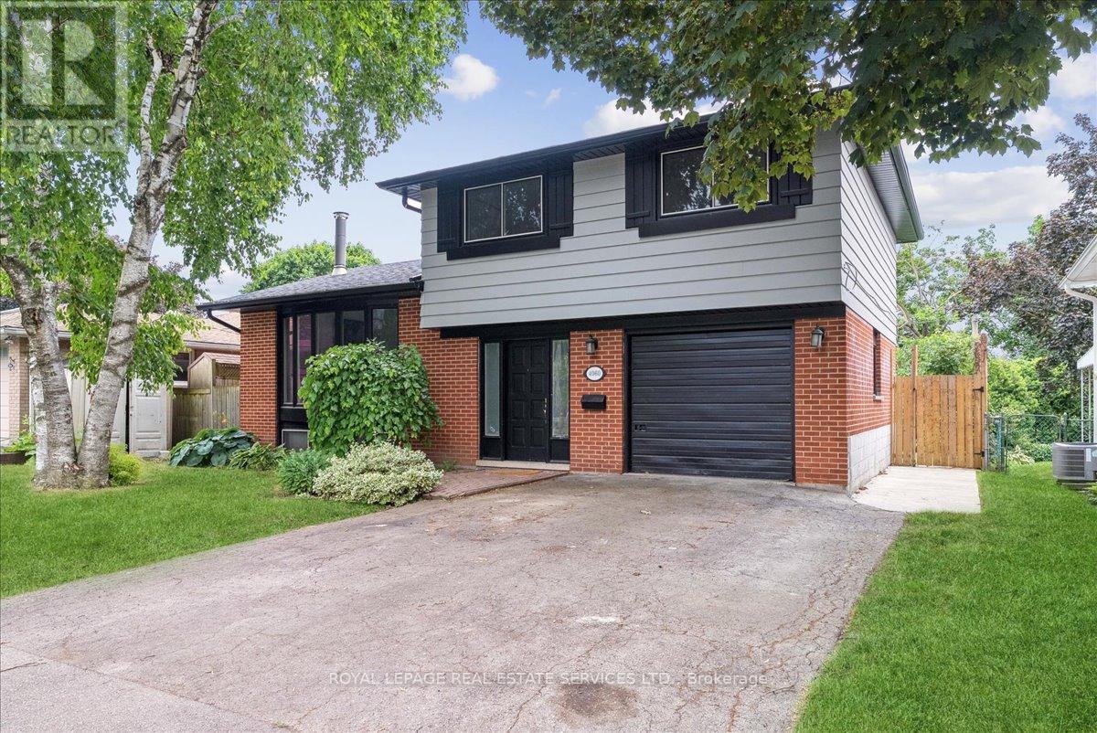 Property at 4060 FLEMISH DRIVE image 2