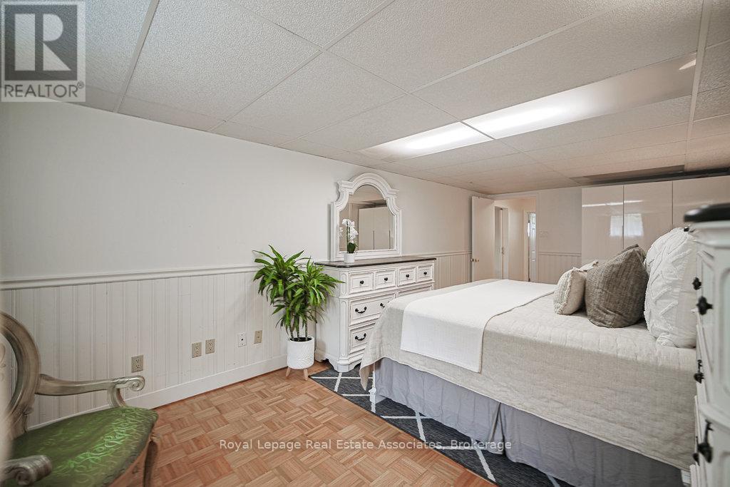 3143 Michael Crescent, Burlington, Ontario  L7M 1V3 - Photo 27 - W12249270