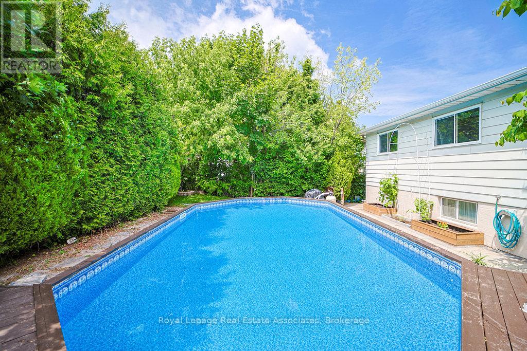 3143 Michael Crescent, Burlington, Ontario  L7M 1V3 - Photo 37 - W12249270