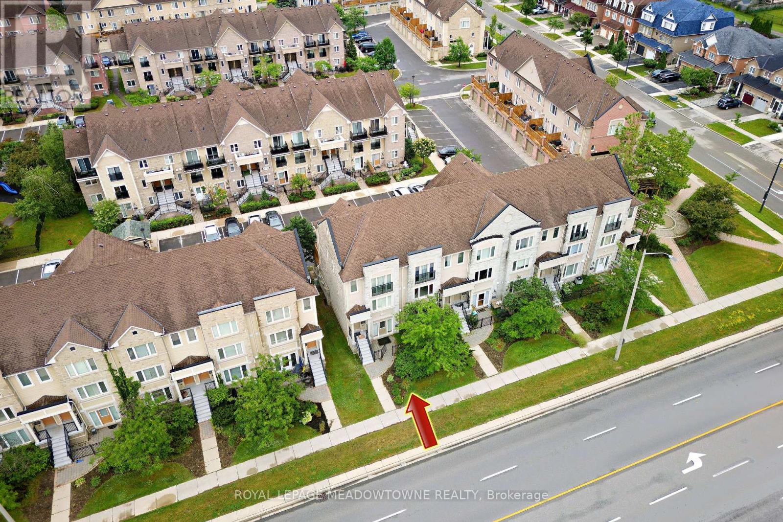 Property at 101 - 3108 EGLINTON AVENUE W image 4