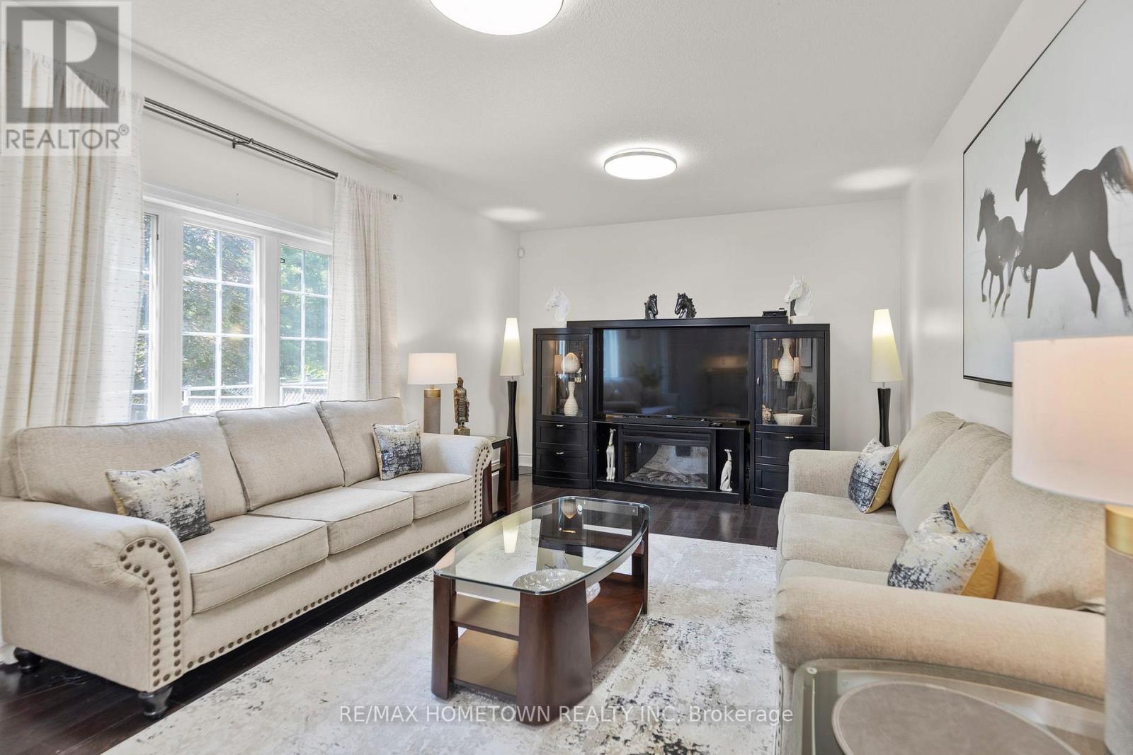 1020 Crestwood Drive, Brockville, Ontario  K6V 7N1 - Photo 16 - X12249440