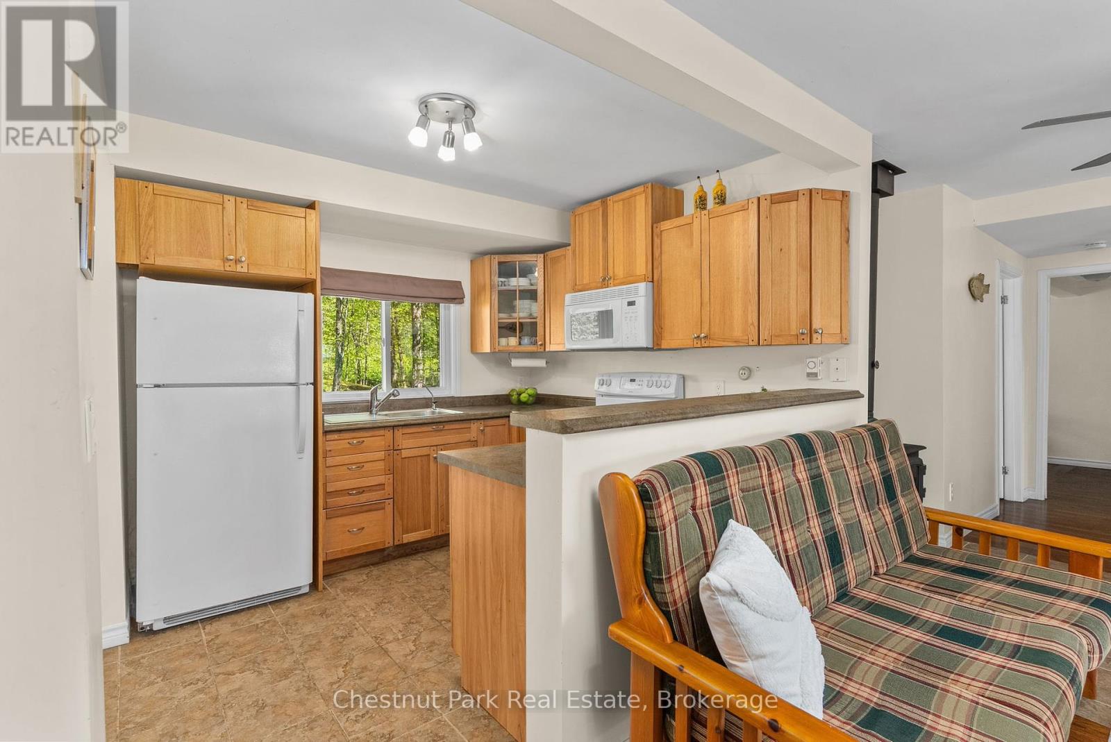 340 Skyline Drive, Armour, Ontario  P0A 1J0 - Photo 15 - X12249434