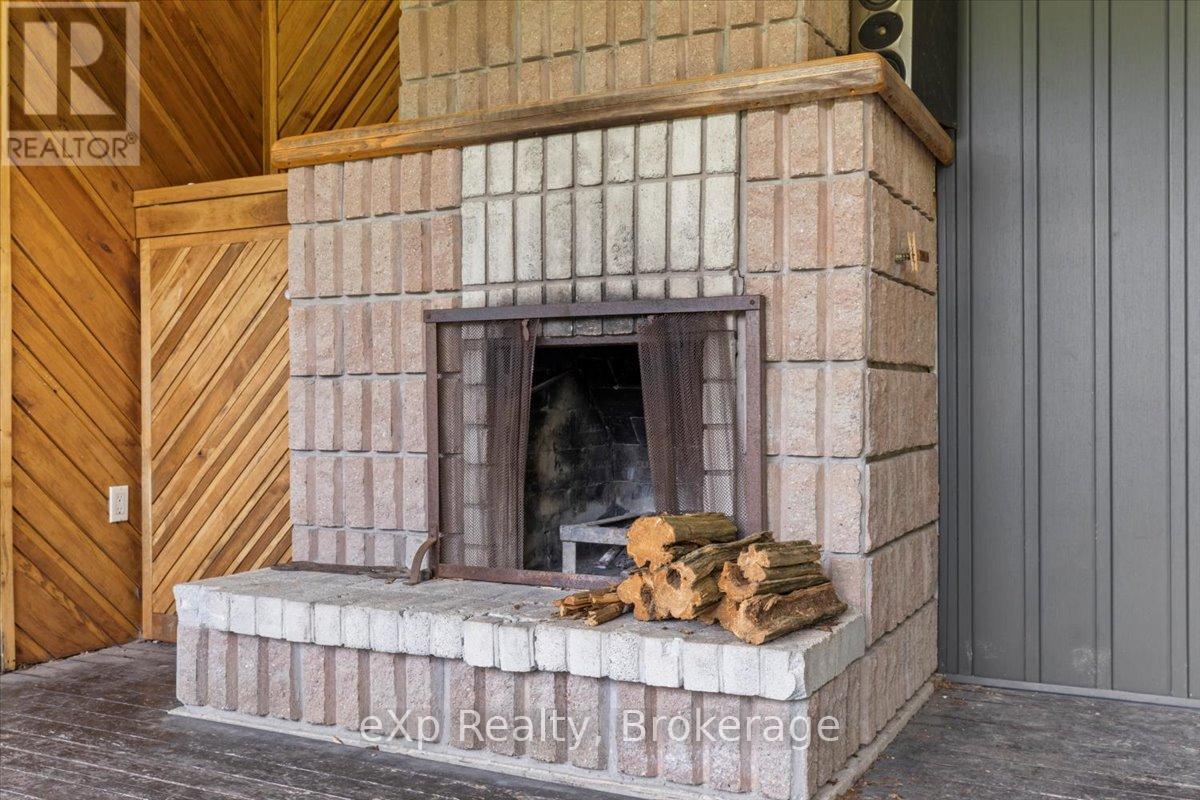 122668 Grey Road 9, West Grey, Ontario  N0G 1C0 - Photo 24 - X12249436