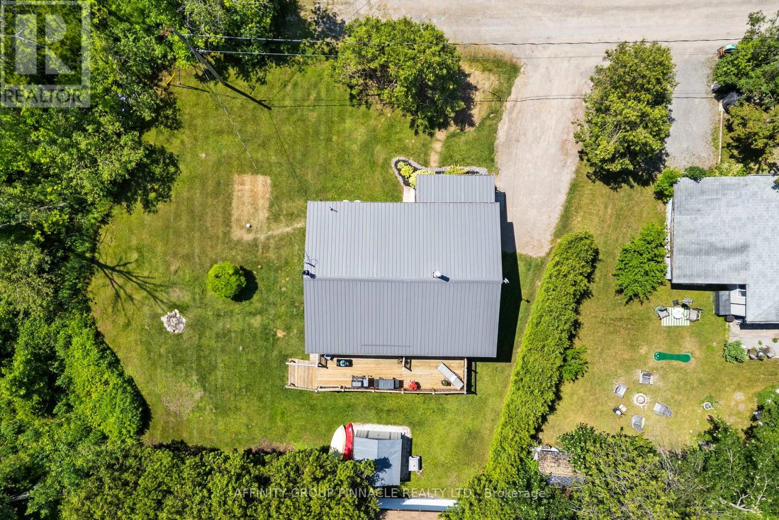 Property at 13 LEAF STREET image 4