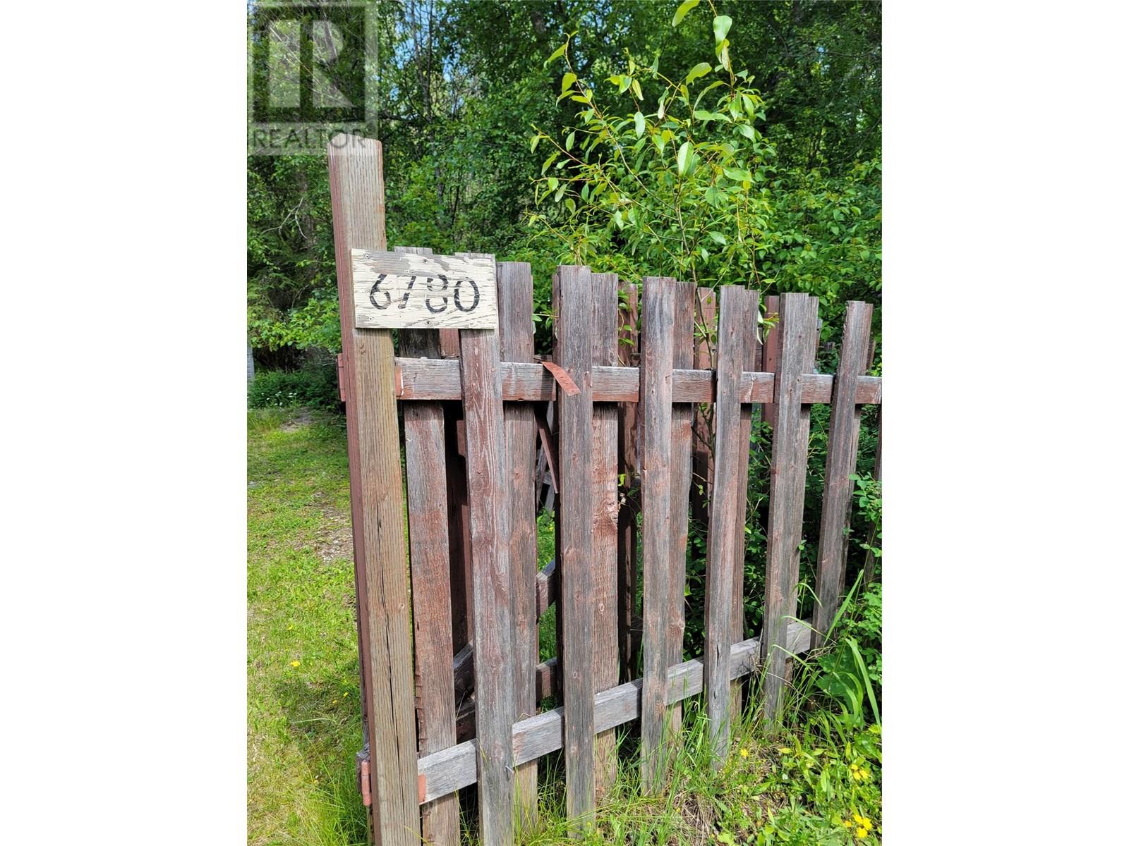 6780 Mead Road, Jaffray, British Columbia  V0B 1T0 - Photo 3 - 10353744