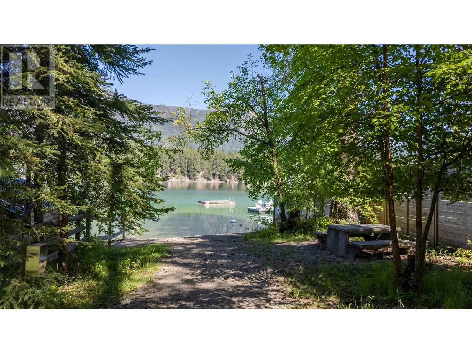 6780 Mead Road, Jaffray, British Columbia  V0B 1T0 - Photo 36 - 10353744