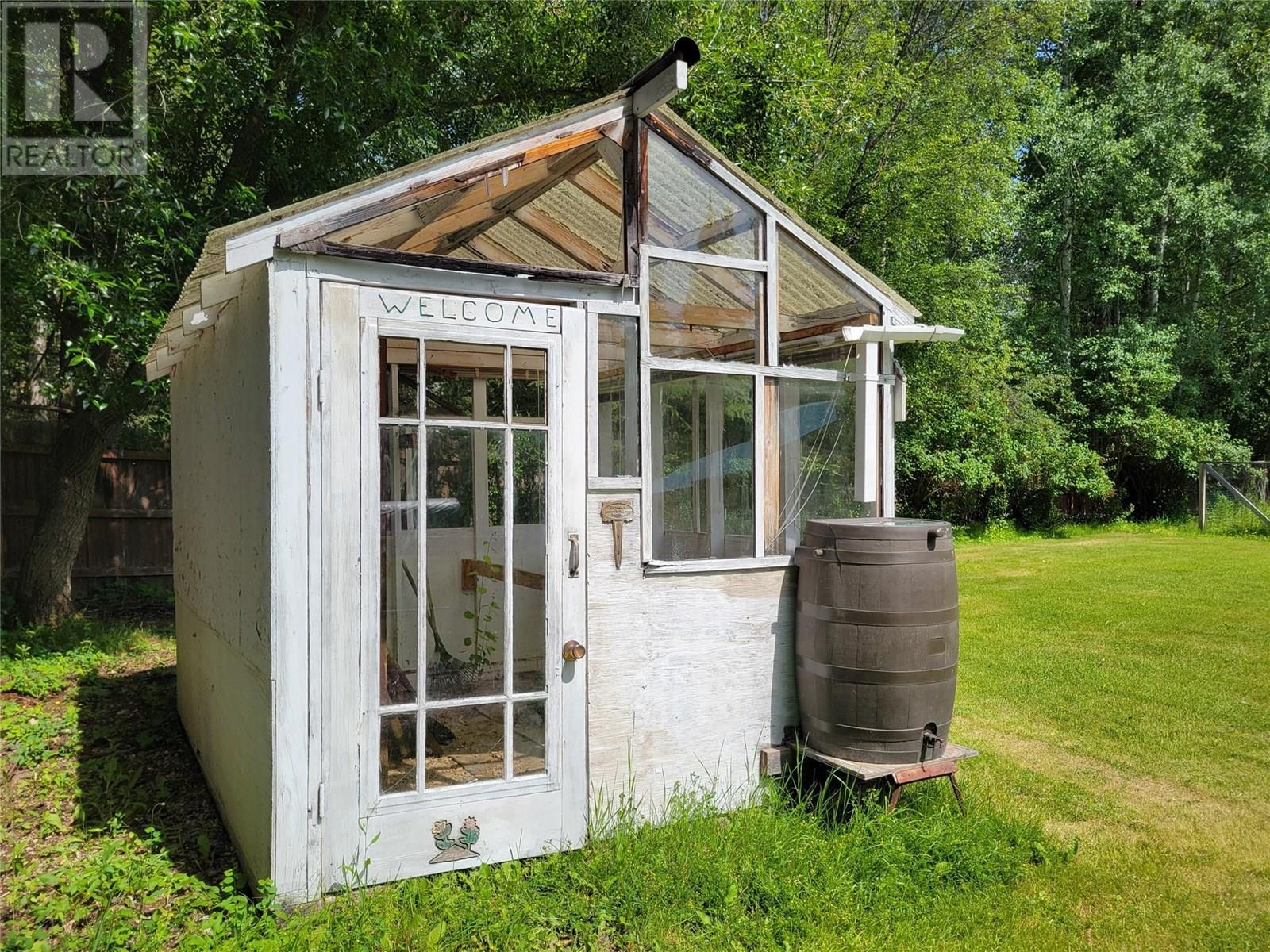 6780 Mead Road, Jaffray, British Columbia  V0B 1T0 - Photo 12 - 10353744