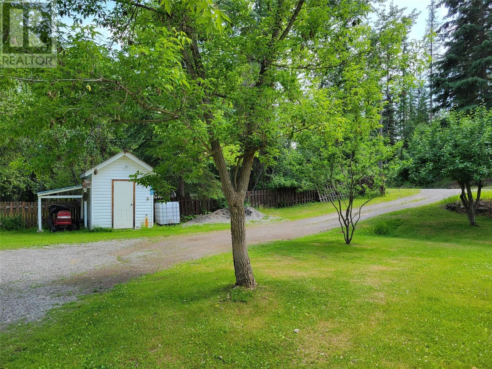 6780 Mead Road, Jaffray, British Columbia  V0B 1T0 - Photo 5 - 10353744